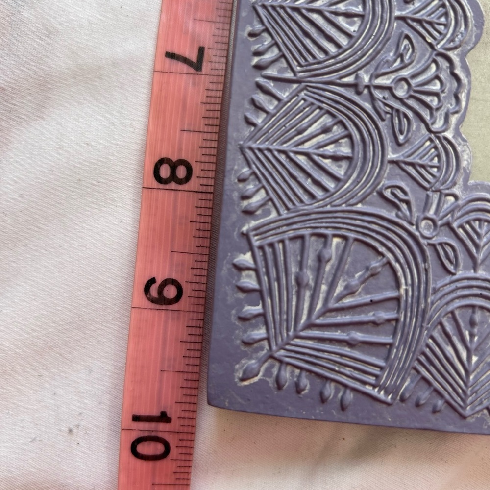 💚3/$25 Intricately Designed Purple Photo Frame - Picture 5 of 10